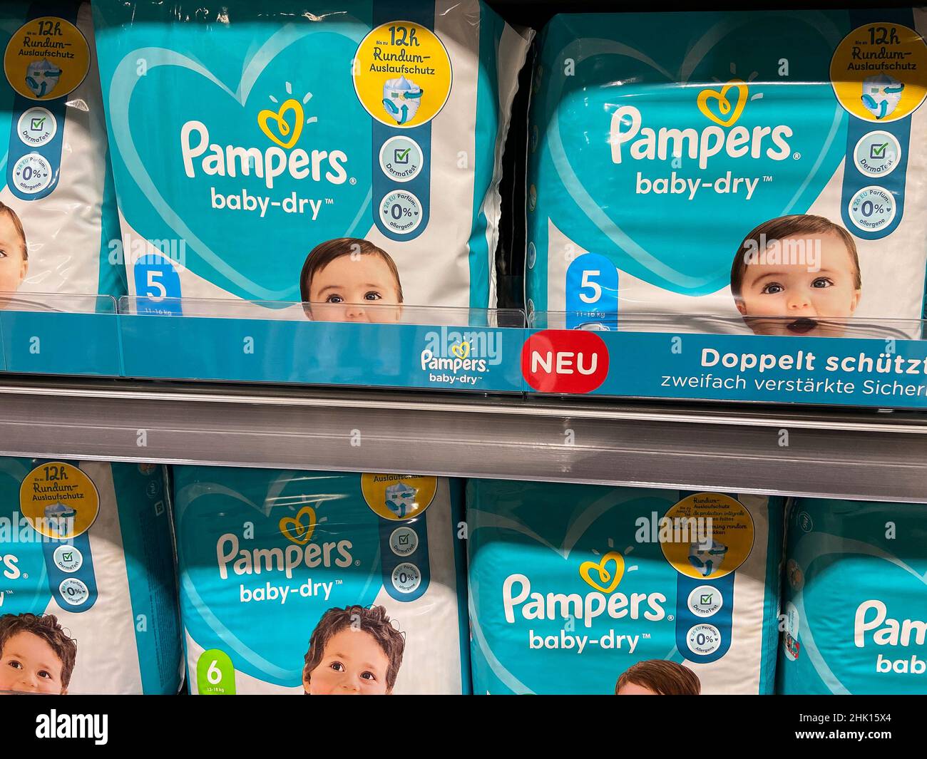 pampers 4 pants