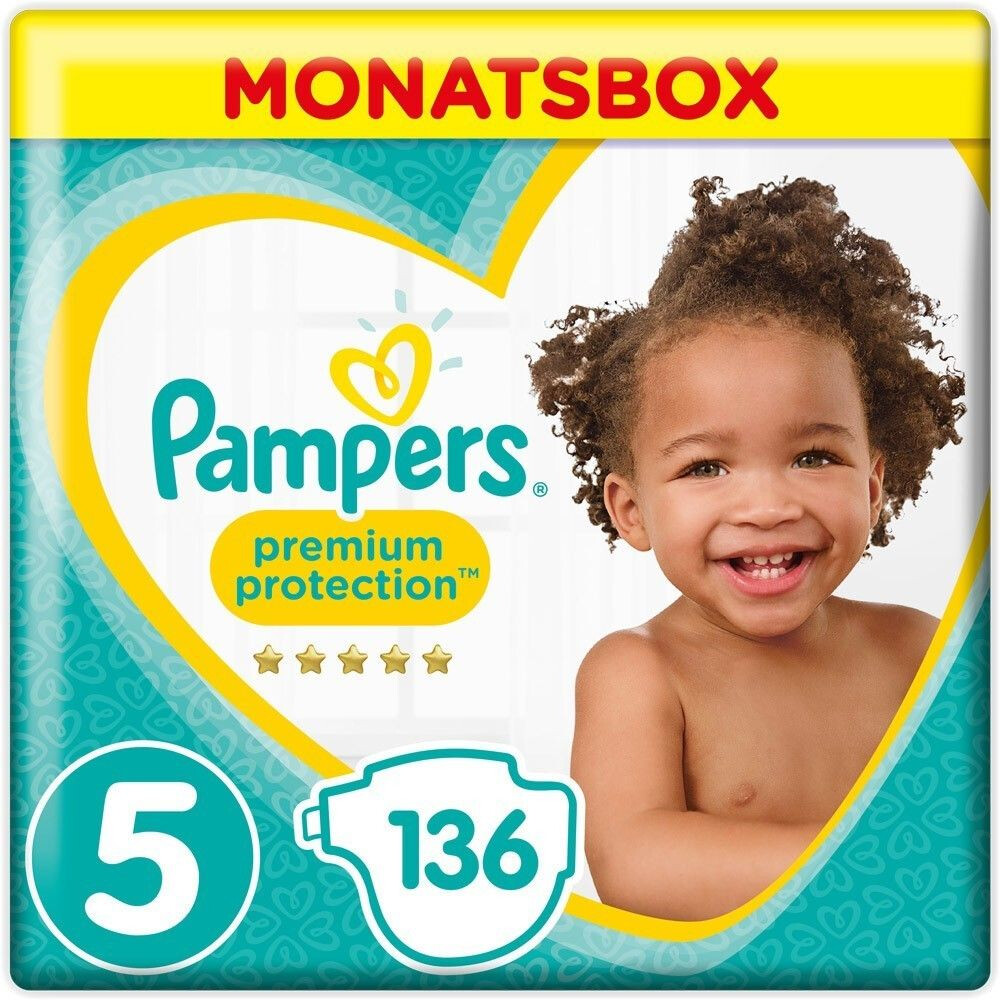 kid in pampers draw