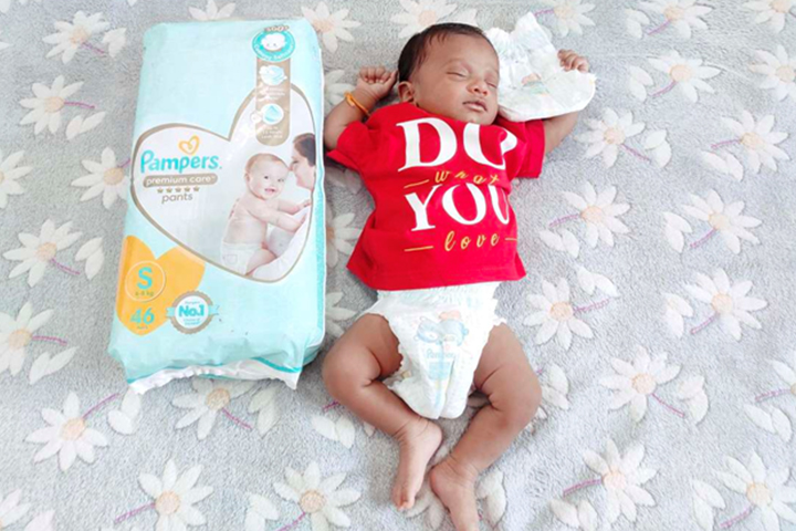 pampers premium care 2 zapas na miesiac